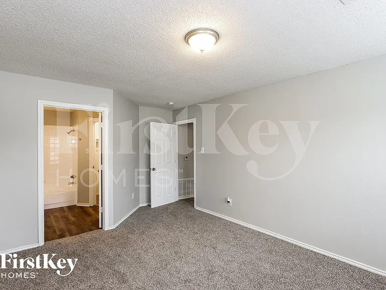 10244 Budtime Ln — Photo 8