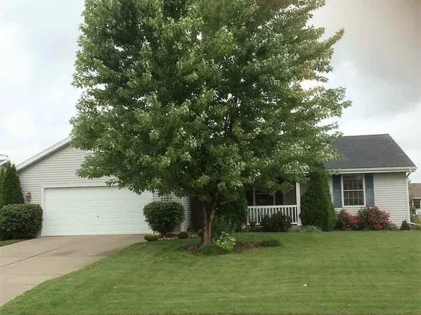 1127 Bruin Ln, Janesville, WI 53545
