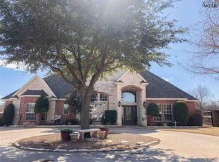 5 Shepherds Ct, Wichita Falls, TX 76308