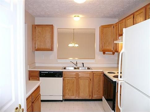 5th image of 7920 Jessies Way #1-201