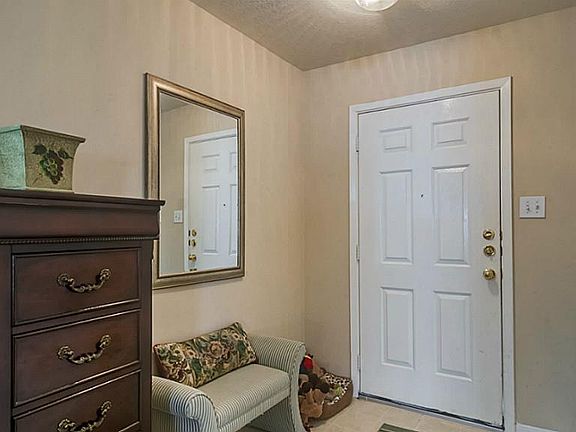 3rd image of 6523 Beeston Hill Dr