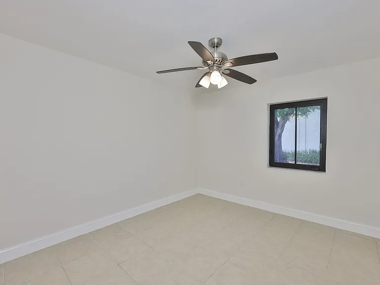 11502 7th Ln N #1401 — Photo 6