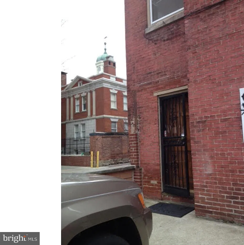 1 bed, 1.0 bath, 422 sqft, $1,445 — Photo 3