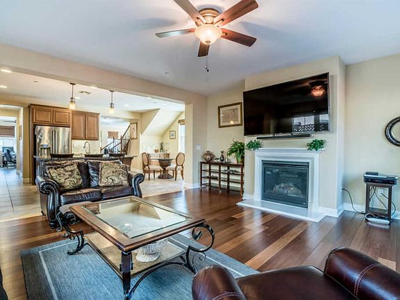 2nd image of 241 Oak Grove Ct