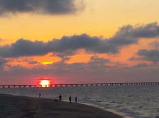 4718 Ocean View Ave, Virginia Beach, VA 23455