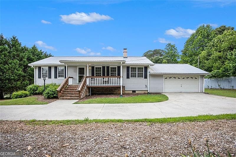 1st image of 3153 Skyland Dr