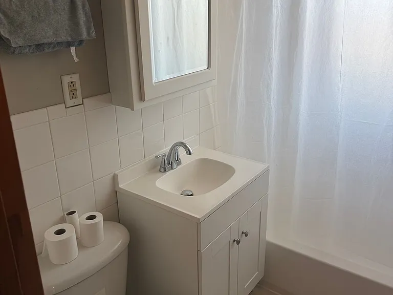 7952 S Ashland Ave — Photo 5