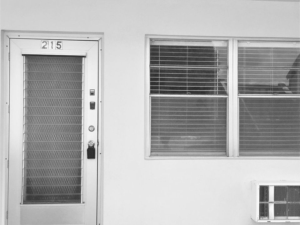 1st image of 215 Windsor J
