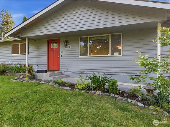 2nd image of 13301 186th Avenue SE