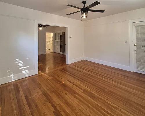 26th Street (717-719) Photo 1