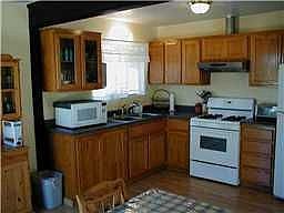 2nd image of 3307 Boyce Ln