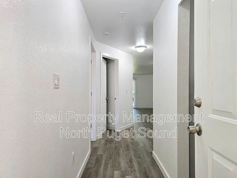 4505 100th St NE #B10 — Photo 3