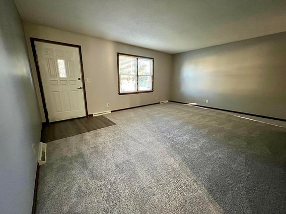 2nd image of 1114 Whippoorwill Dr