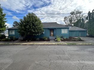 5330 SE Rhone St, Portland, OR 97206