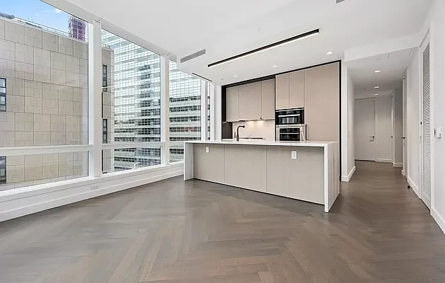 Rented by Platinum Properties | media 18