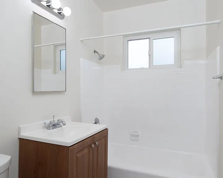 1st Month Free Limited Time Only Your New Home Awaits In El Cajon! — Photo 14
