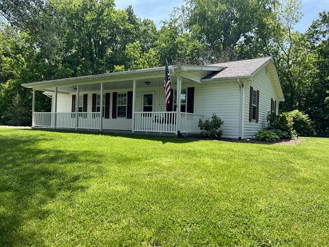 1st image of 99 Buschner Ln