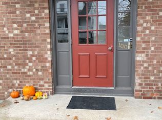 100 Silliman St APT 1B, Fairfield, CT 06824