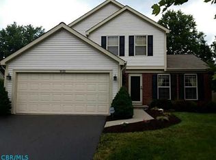 9132 Longstone Dr, Lewis Center, OH