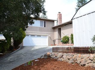 8090 Harvard Dr, Ben Lomond, CA 95005