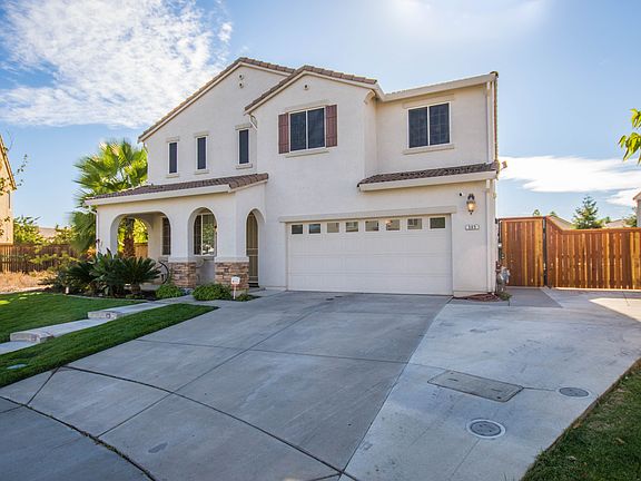 3rd image of 505 La Crena Ct