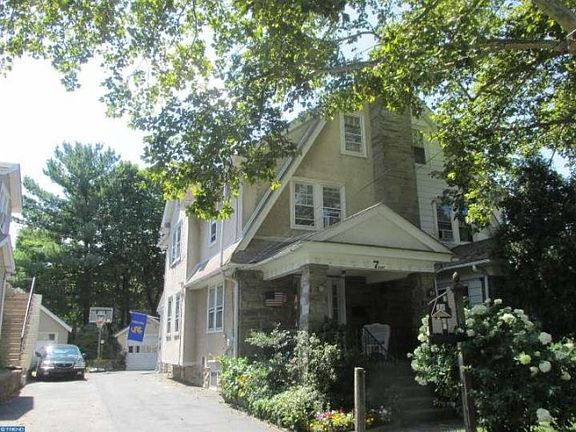 2nd image of 7 E Marthart Ave