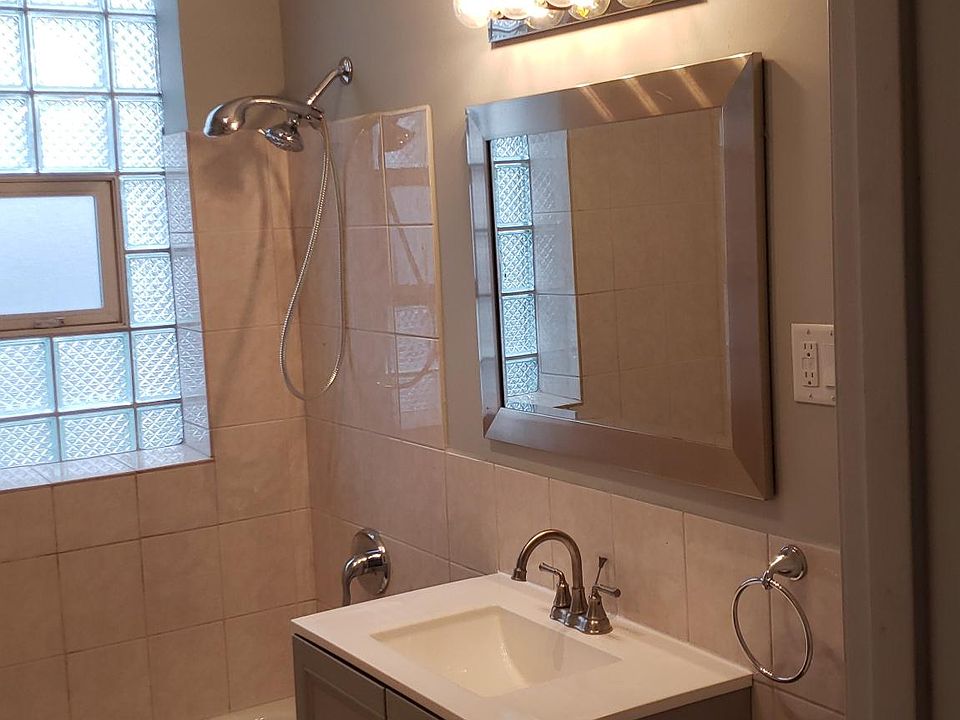 1st image of 6112 S Fairfield Ave #2