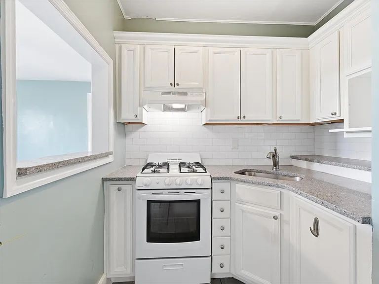 62 Forest Hill Rd #2E — Photo 6
