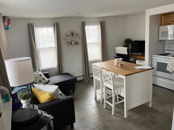 192 Granite St #101, Biddeford, ME 04005