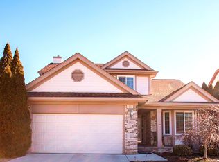 16715 Anderson Dr, Southgate, MI 48195