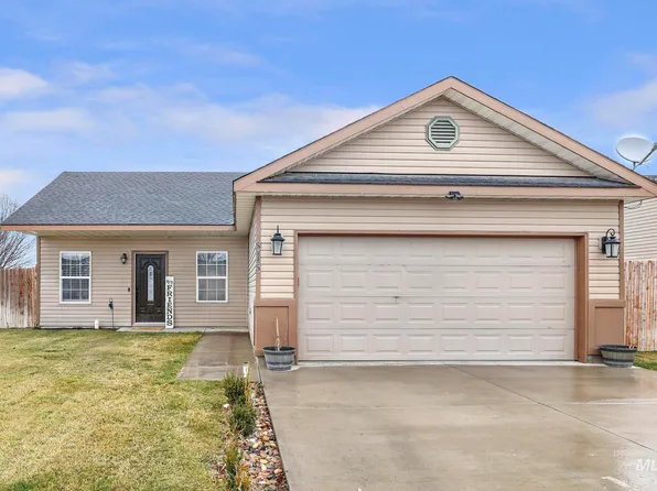 818 22nd Ave E, Jerome, ID 83338
