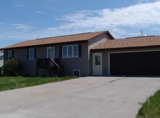 2376 Ohio Ave SW, Huron, SD 57350