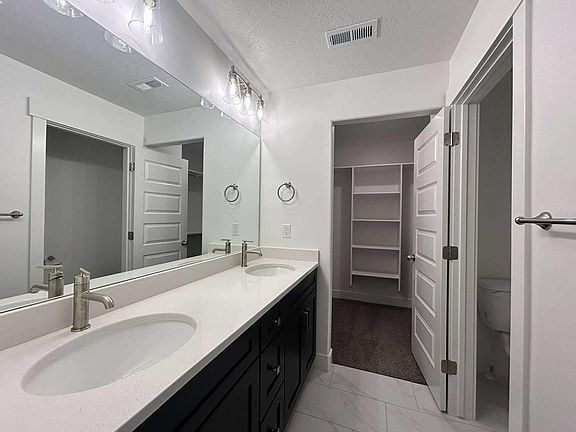 5th image of 1087 N Canvasback Dr Room 1
