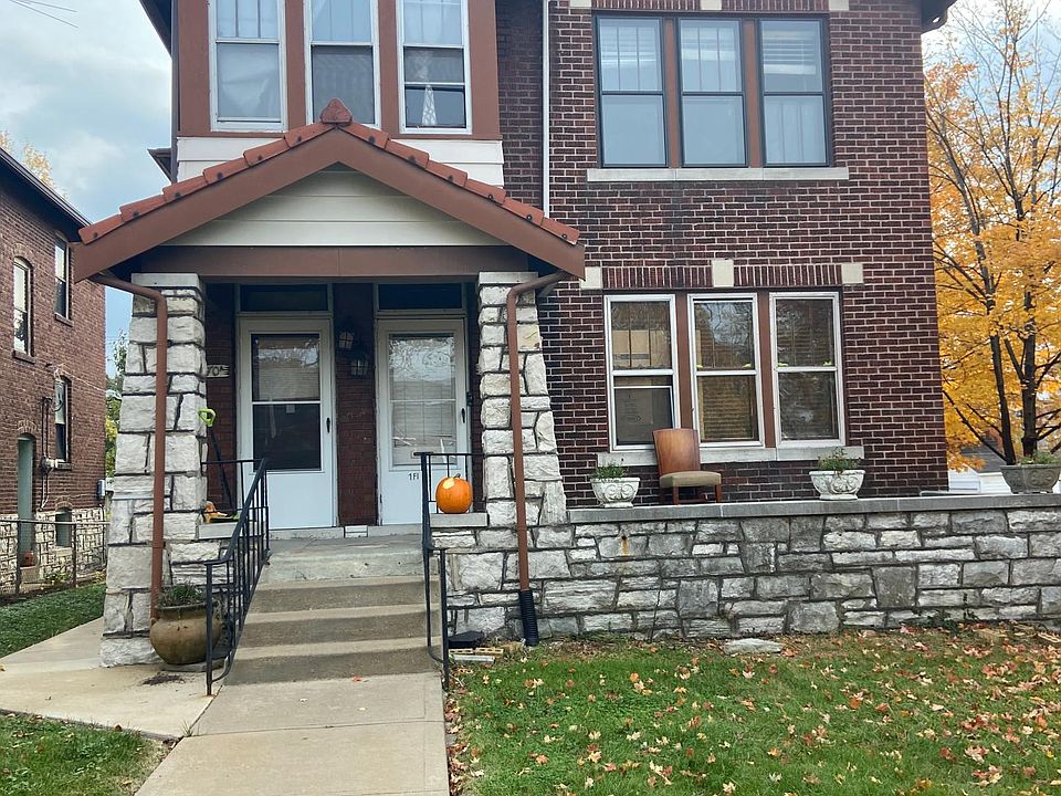 1st image of 5070 Winona Ave Floor 2