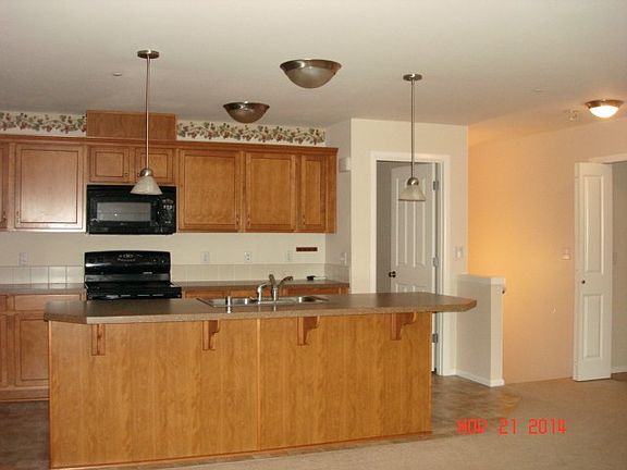 5th image of 6015 Illinois Ln SE Unit C