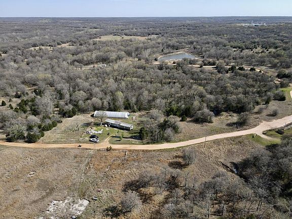 <p>Looking south</p>