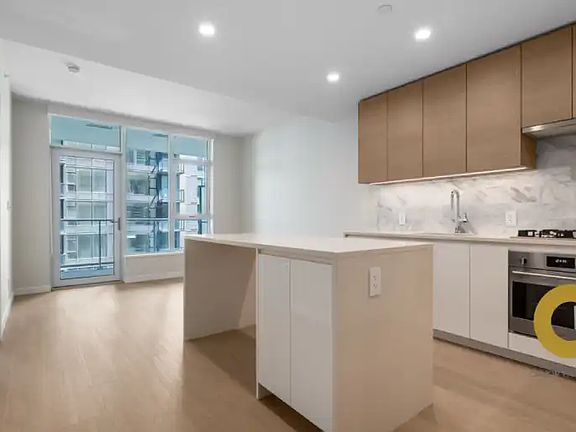 4th image of 2186 Gilmore Ave N #906
