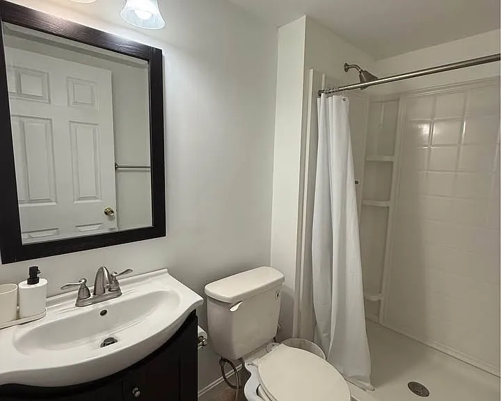 6688 Roderick Loop — Photo 4