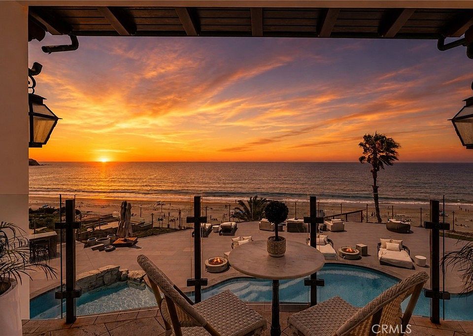 1st image of 417 Paseo De La Playa