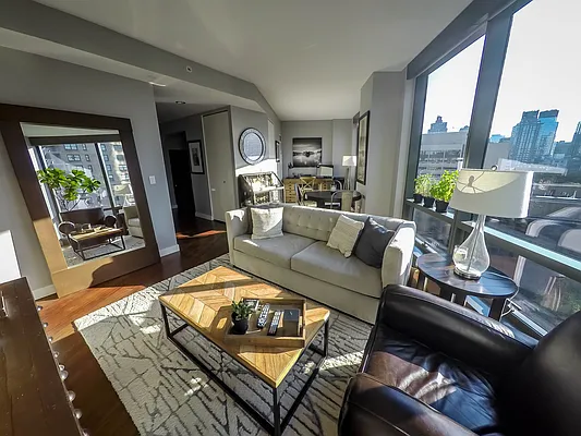 Rented by Owner | media 9