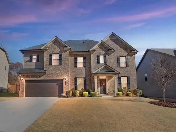 1440 Dahlia Dr, Cumming, GA 30040