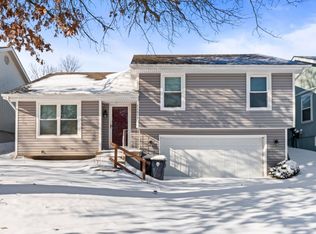 11312 N Donnelly Ave, Kansas City, MO 64157