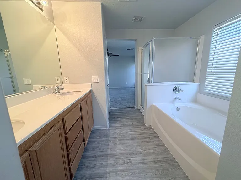 8228 N Corset Creek St — Photo 9