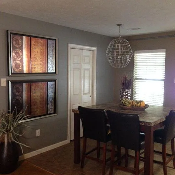 Breakfast room