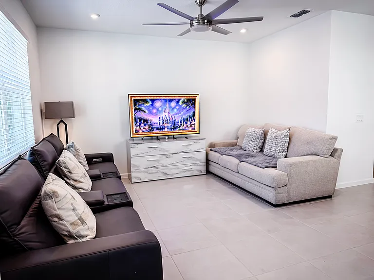 1283 Tarflower Dr — Photo 4