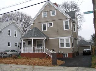 37 Roanoke St, Providence, RI 02909