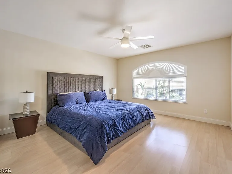 4453 Melrose Abbey Pl — Photo 48