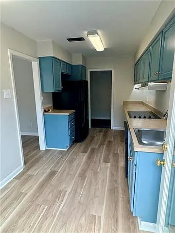 128 Phyllis Ct — Photo 4