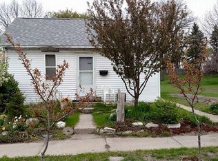 144 Quincy St, Manistee, MI 49660
