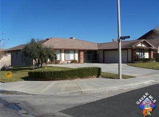 2837 Petro Pl, Lancaster, CA 93536